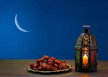 ORUÇ ARINMAKTIR | Zehra Çiftçi